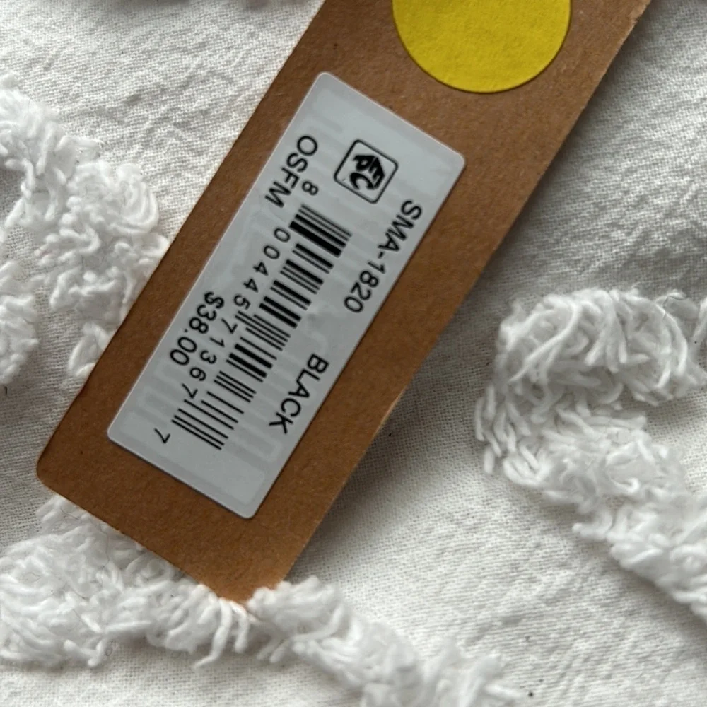NWT Steve Madden black scarf. 18”x 72”. Soft, ready for fall and winter!